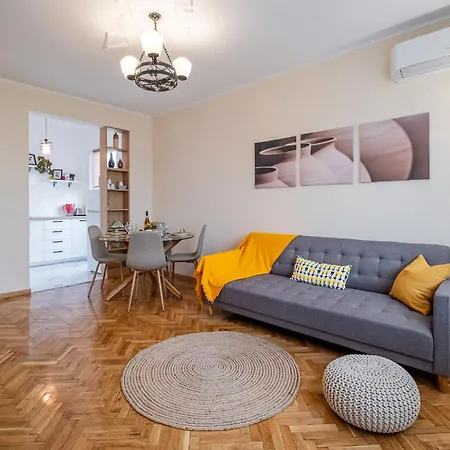 Bella 2br Apartment Varna